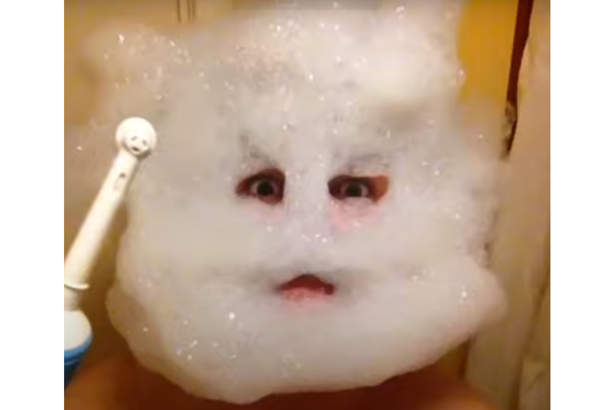 Bubble Head Toothbrush image