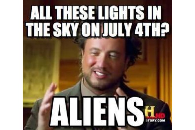 july 4th lights are aliens