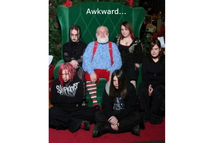 Awkward Santa Picture