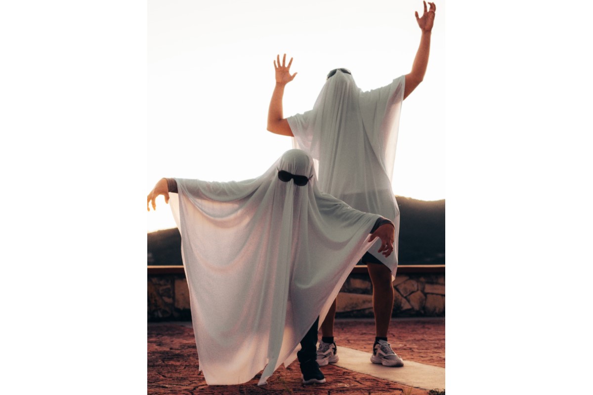 couples costumes for halloween ghosts image