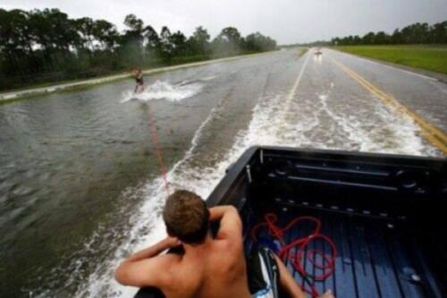 Redneck Waterskiing image