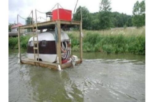 small redneck houseboat image