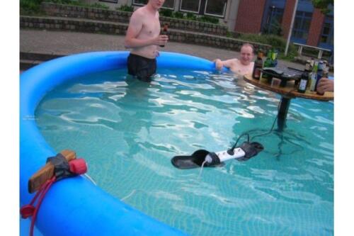 redneck-pool-electric-grill-image